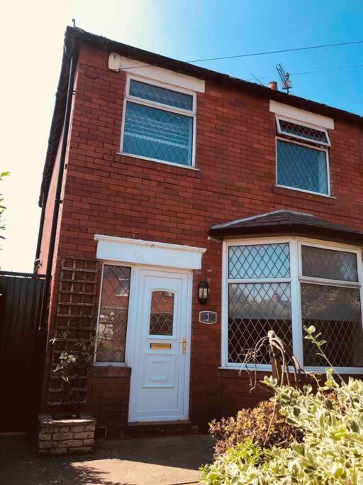 2 Bed Sleeps 6 Beach Retreat St Annes On Sea Villa Lytham St Annes Eksteriør billede