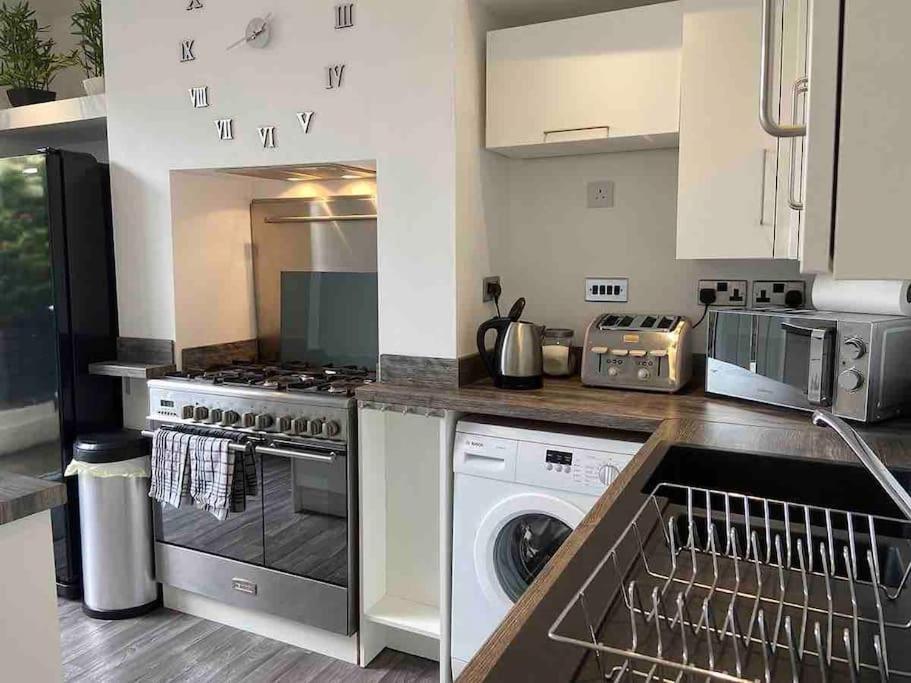 2 Bed Sleeps 6 Beach Retreat St Annes On Sea Villa Lytham St Annes Eksteriør billede