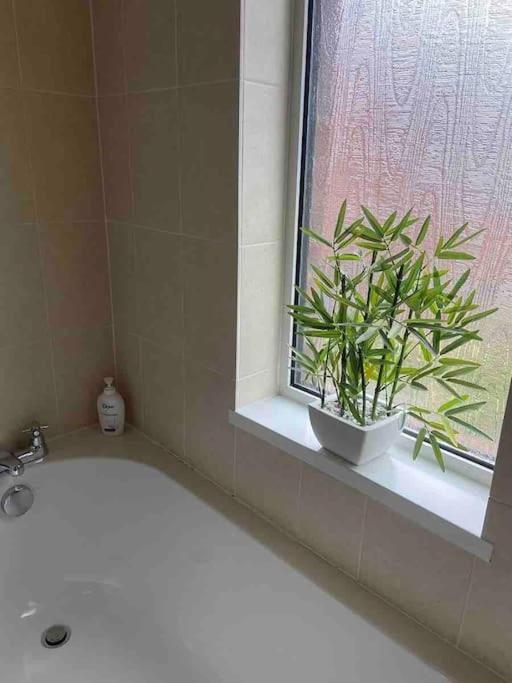 2 Bed Sleeps 6 Beach Retreat St Annes On Sea Villa Lytham St Annes Eksteriør billede