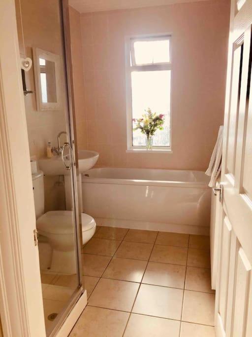 2 Bed Sleeps 6 Beach Retreat St Annes On Sea Villa Lytham St Annes Eksteriør billede