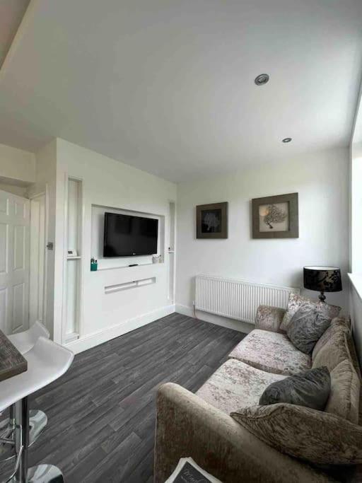 2 Bed Sleeps 6 Beach Retreat St Annes On Sea Villa Lytham St Annes Eksteriør billede